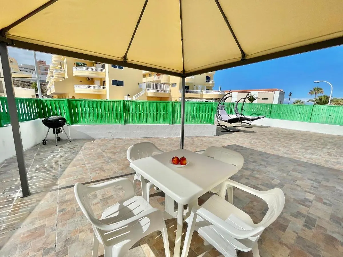 Relax Beach House Puerto de Santiago  Prázdninový dům